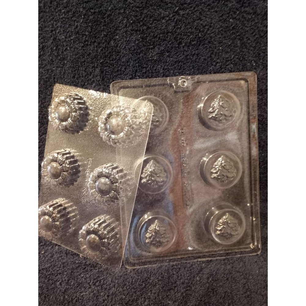 2 molds for candy, candles soap, bath bombs - Picture 1 of 5